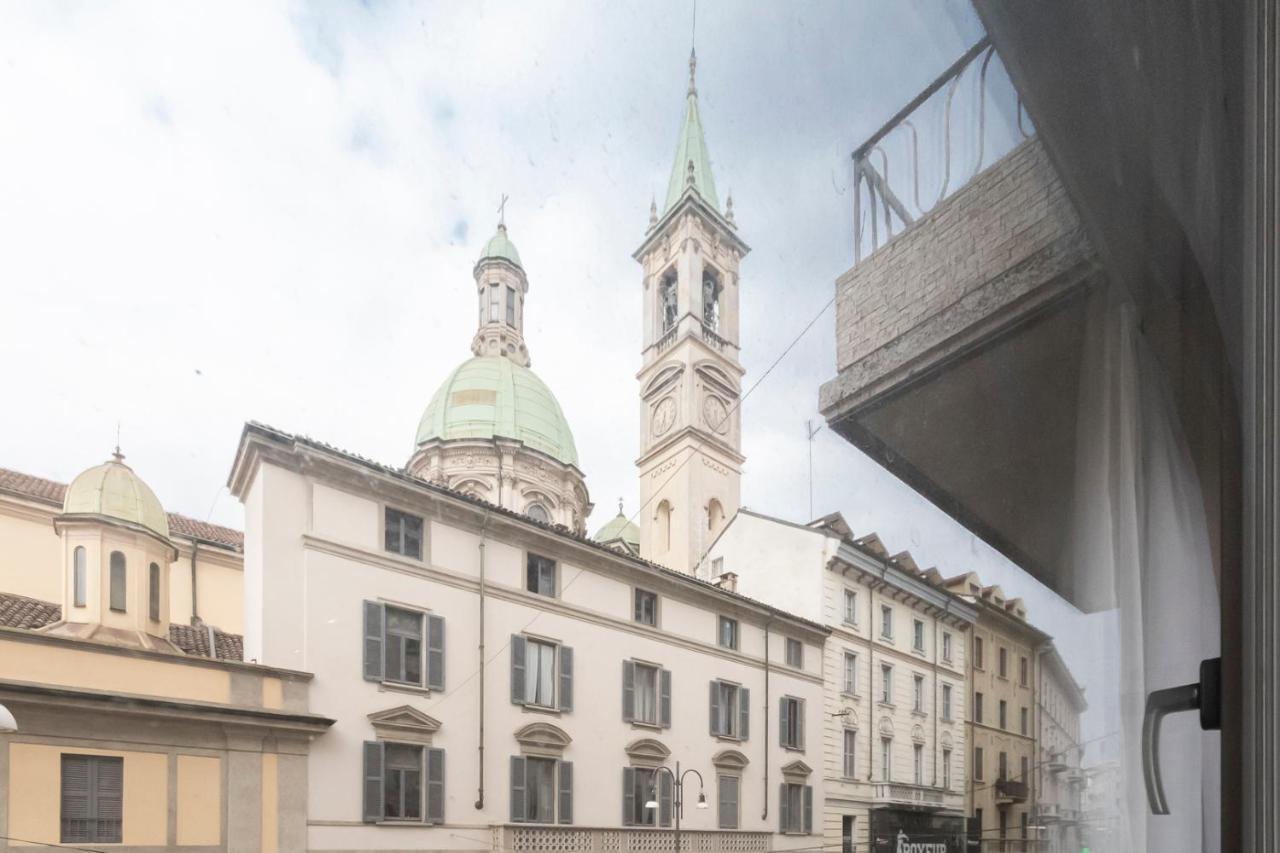 Santa Maria Valle 3 Milan Exterior photo